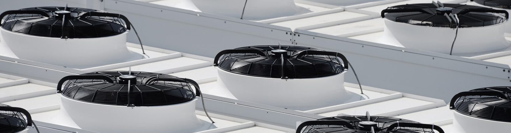 Specialisten in het reinigen van koel en warmte technische installaties